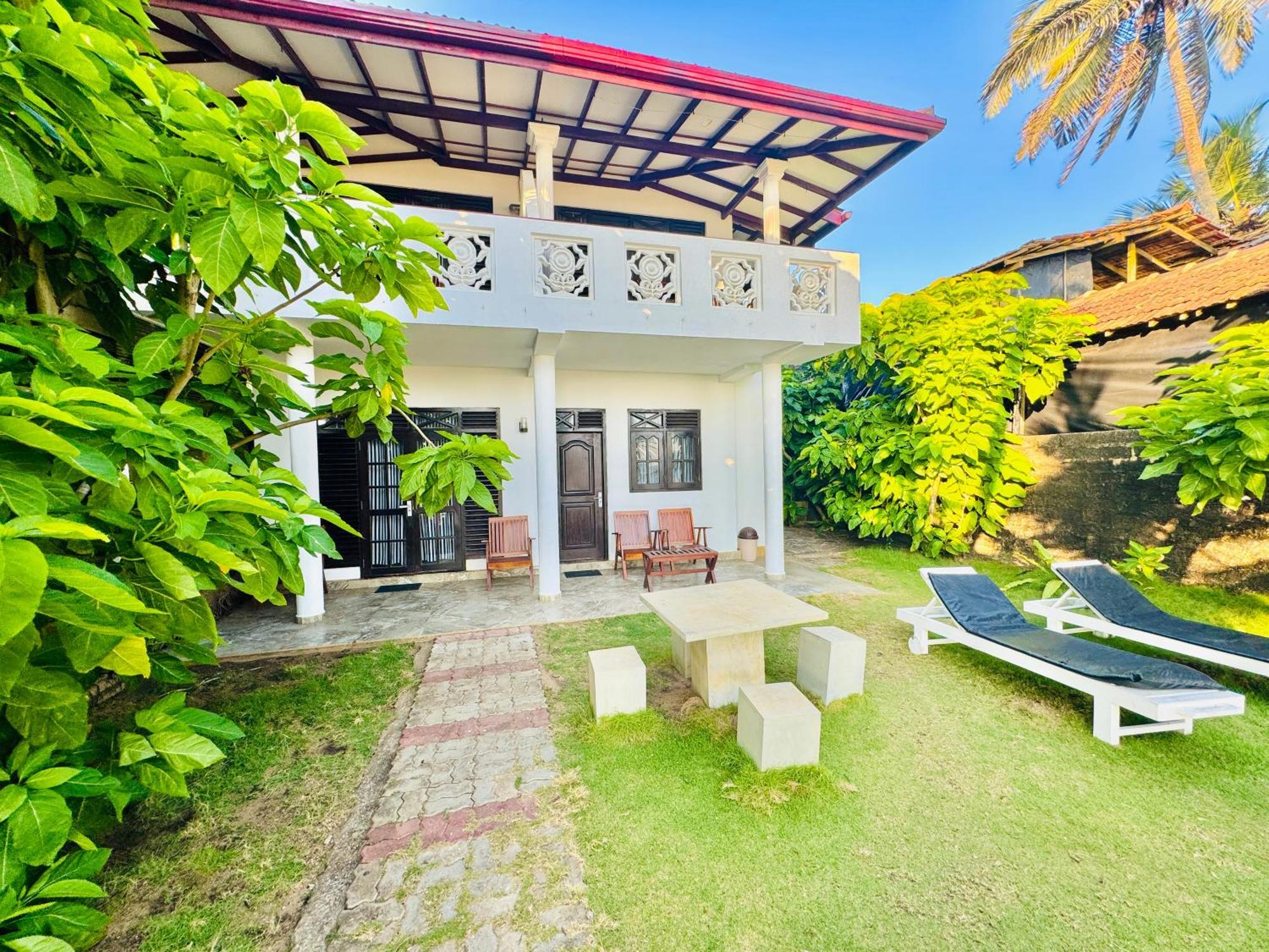 Il Nido Beach Home Galle Buitenkant foto