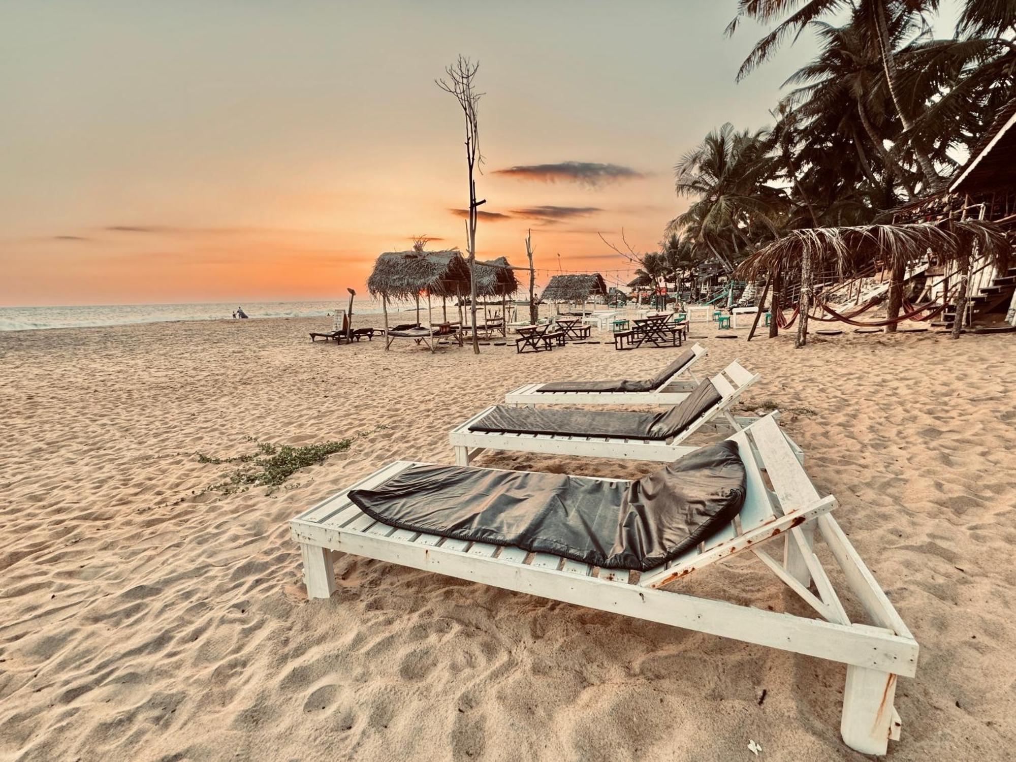 Il Nido Beach Home Galle Buitenkant foto